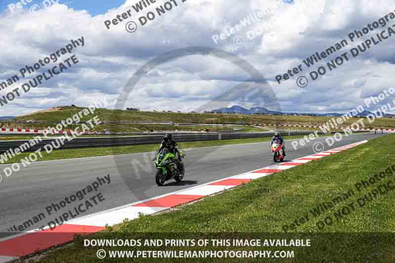 cadwell no limits trackday;cadwell park;cadwell park photographs;cadwell trackday photographs;enduro digital images;event digital images;eventdigitalimages;navarra;no limits trackdays;peter wileman photography;racing digital images;trackday digital images;trackday photos